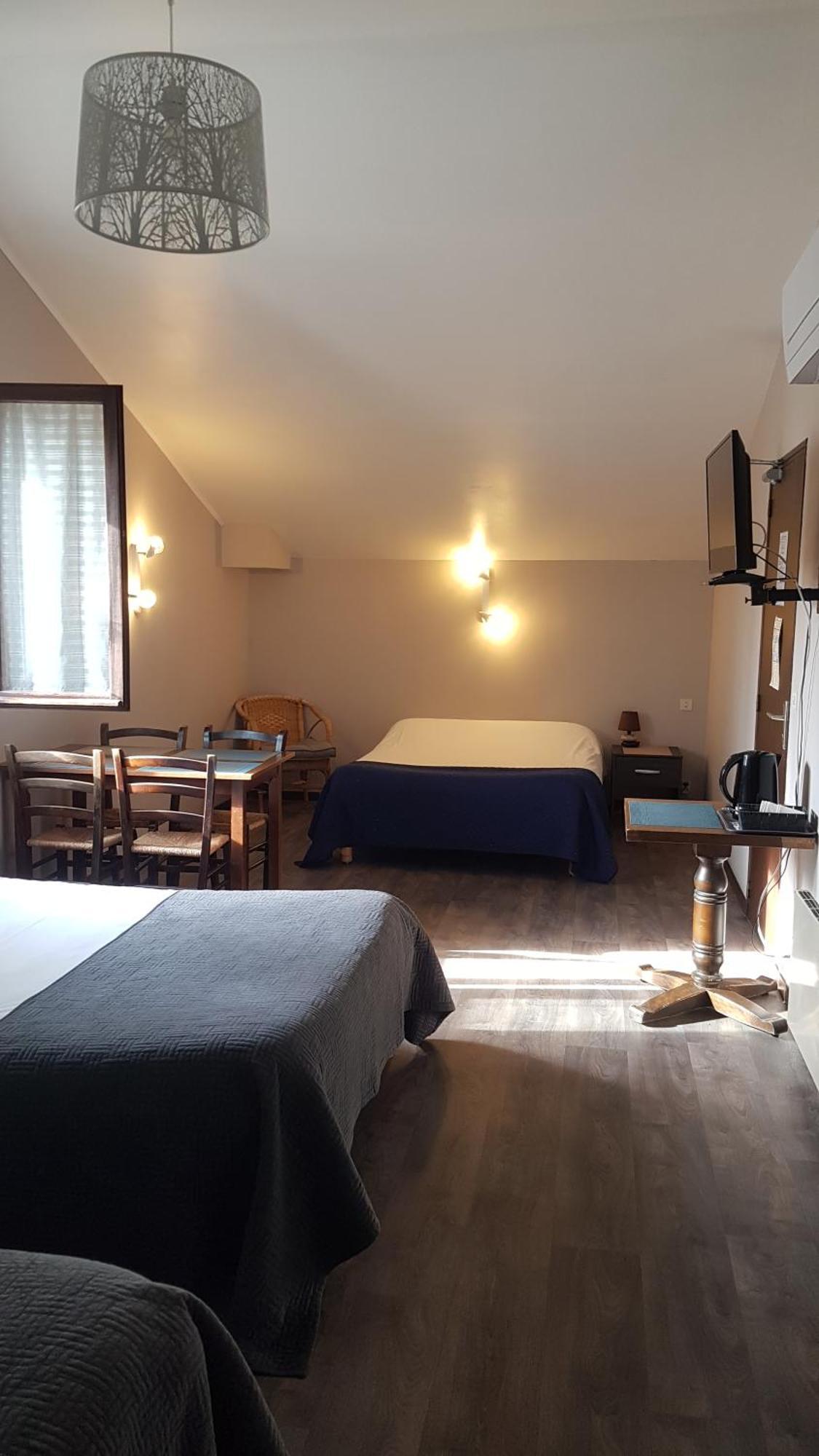 Hotel Relais De Frejeroques 2*
