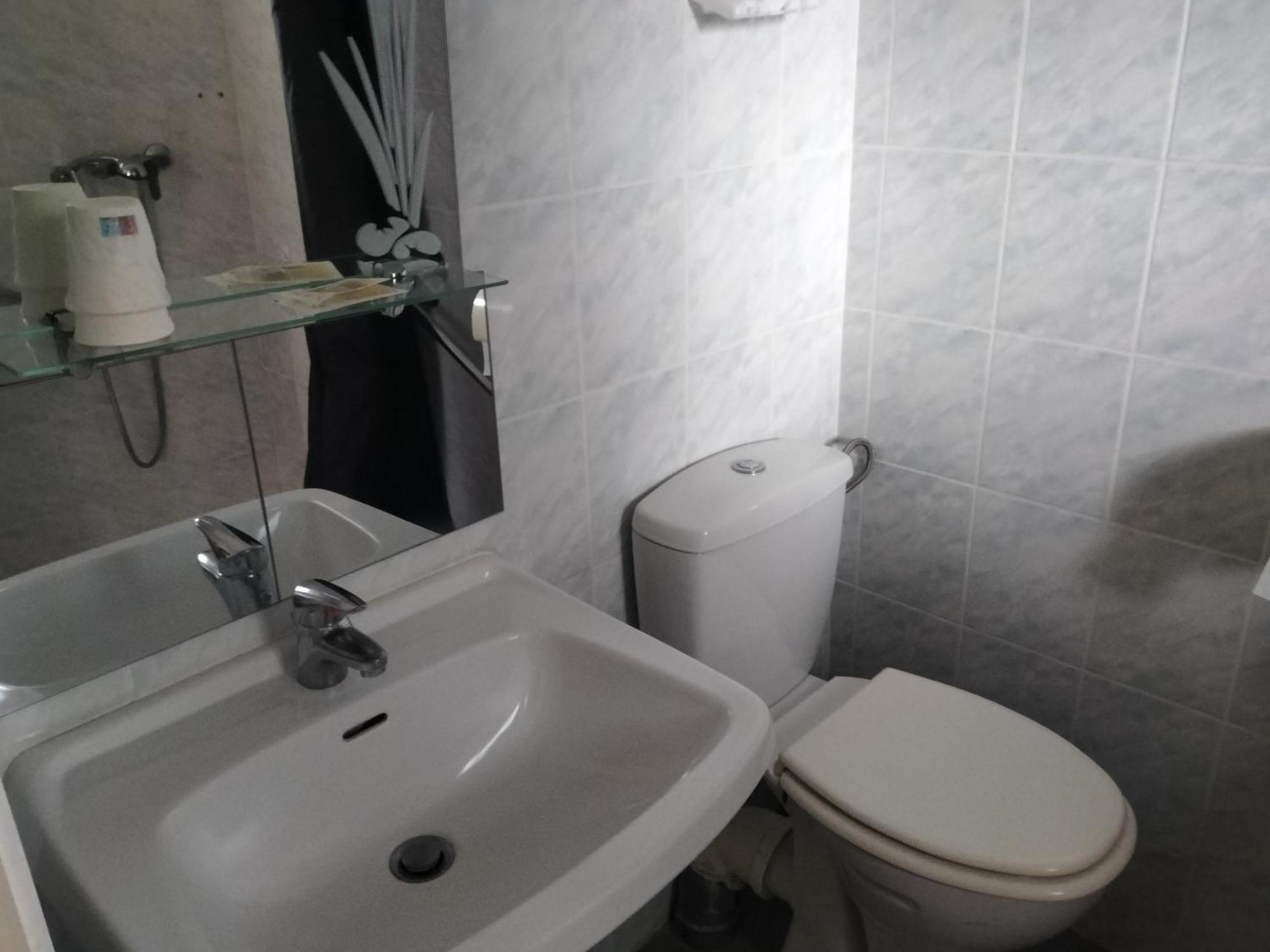Hotel Logis Relais De Frejeroques Foissac (Aveyron)