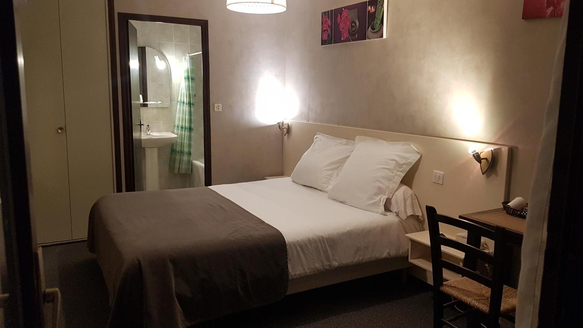 Relais De Frejeroques