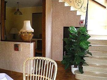 Relais De Frejeroques 2* Foissac (Aveyron)