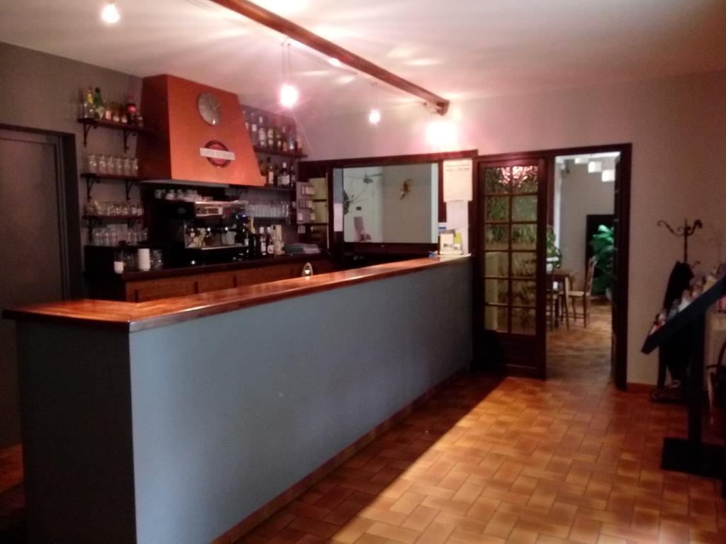 Logis Relais De Frejeroques Foissac (Aveyron)